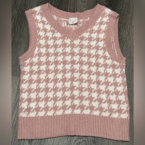 Abercrombie Kids Pink and White Sweater Vest